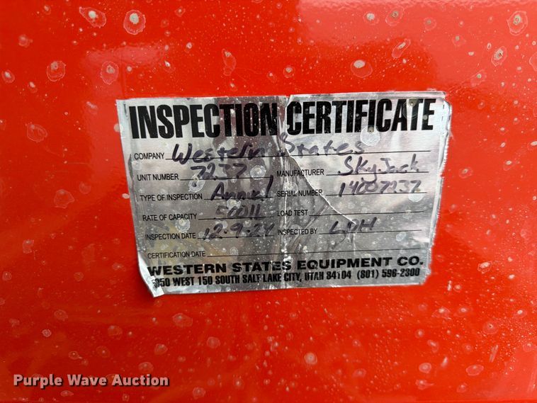 image for item FK4591 2016 Skyjack SJ16 vertical lift