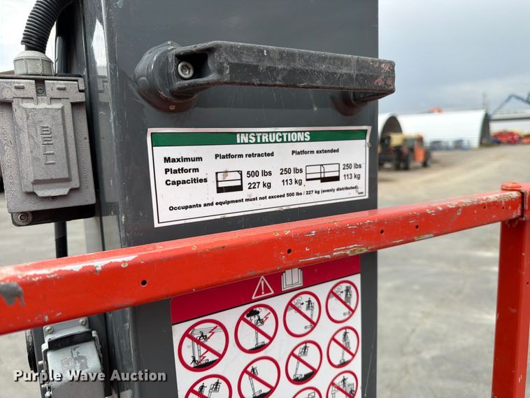 image for item FK4591 2016 Skyjack SJ16 vertical lift