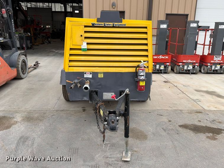 image for item FK4593 Atlas Copco XAS 375 T3 air compressor