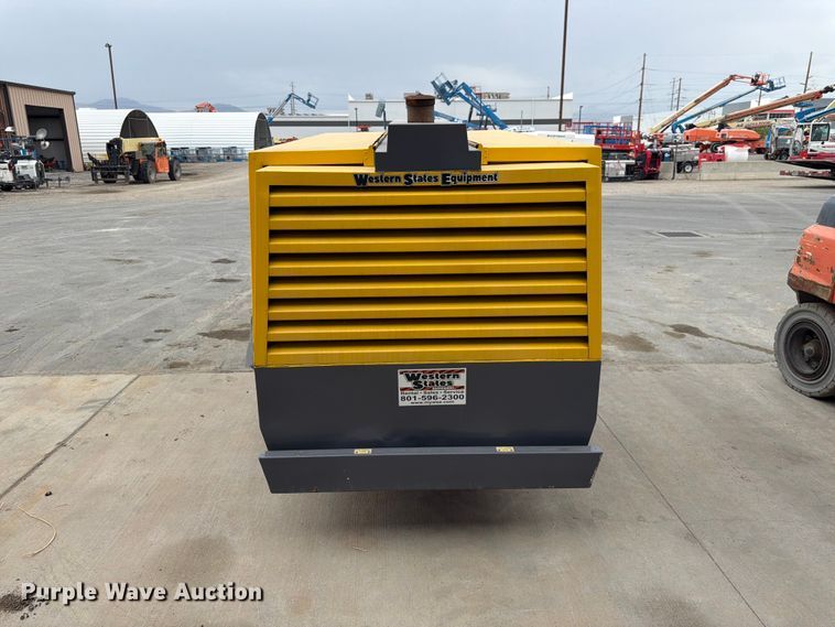 image for item FK4593 Atlas Copco XAS 375 T3 air compressor