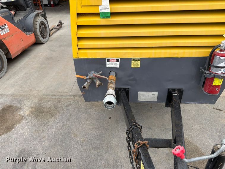 image for item FK4593 Atlas Copco XAS 375 T3 air compressor