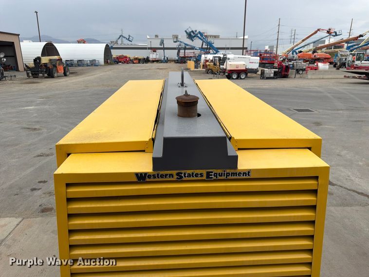 image for item FK4593 Atlas Copco XAS 375 T3 air compressor