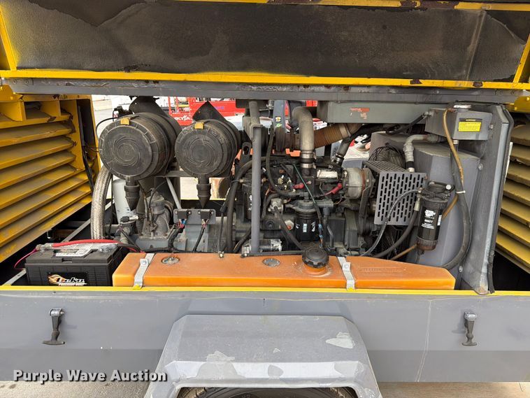 image for item FK4593 Atlas Copco XAS 375 T3 air compressor