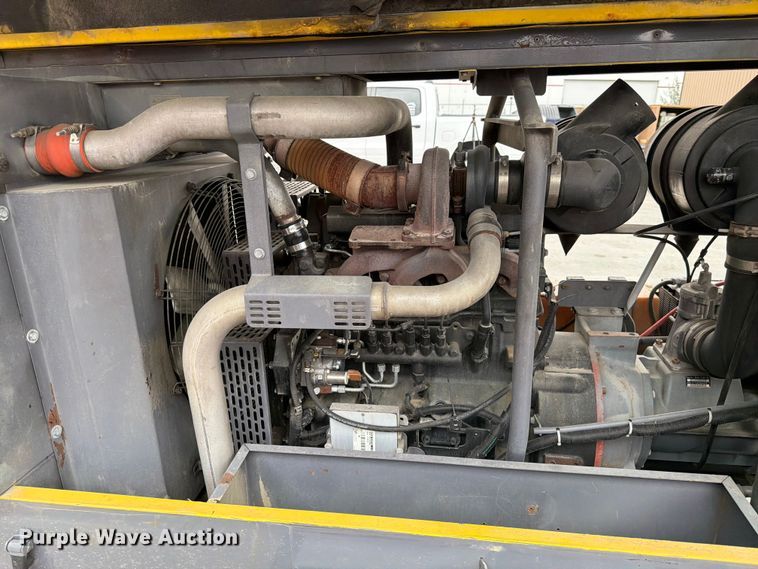 image for item FK4593 Atlas Copco XAS 375 T3 air compressor