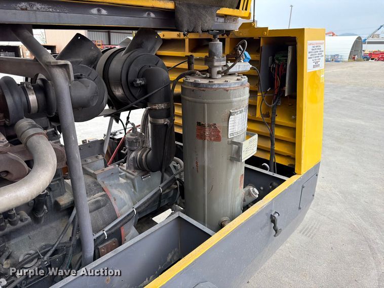 image for item FK4593 Atlas Copco XAS 375 T3 air compressor