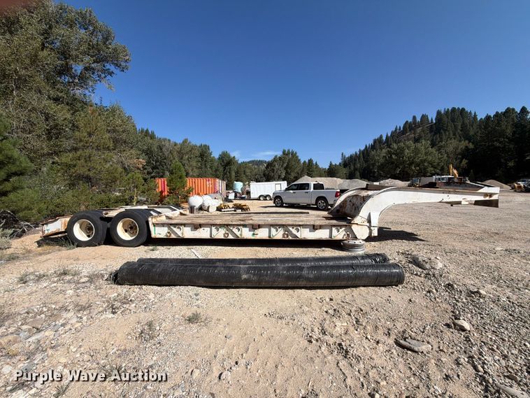 image for item FK4609 1969 Pierce General lowboy equipment trailer
