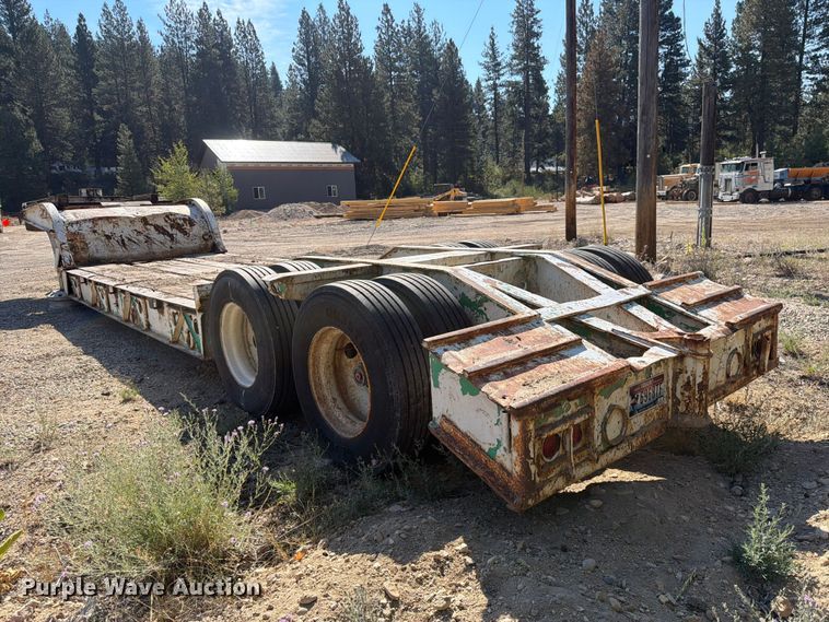 image for item FK4609 1969 Pierce General lowboy equipment trailer