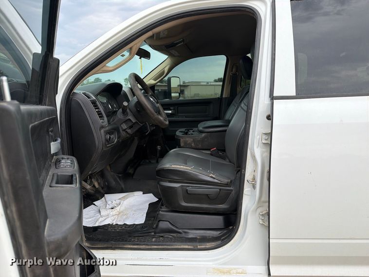 image for item FK5072 2019 RAM 5500 Heavy Duty Crew Cab flatbed truck