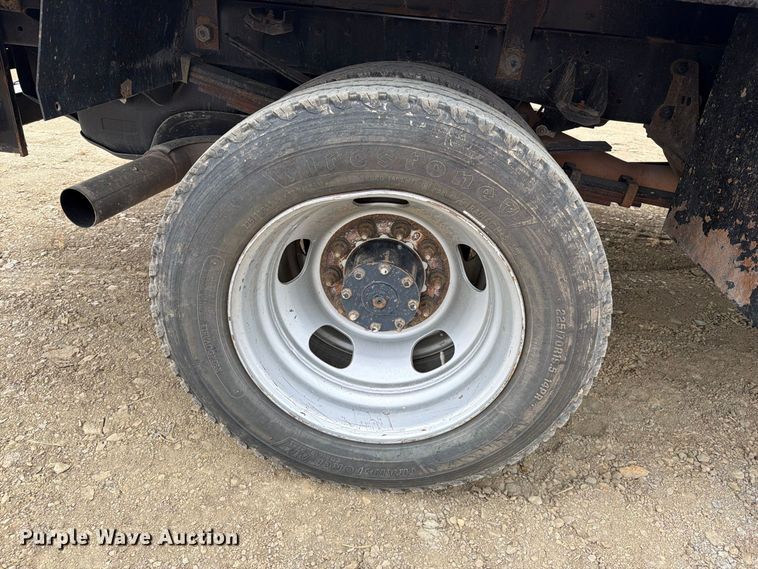 image for item FK5072 2019 RAM 5500 Heavy Duty Crew Cab flatbed truck