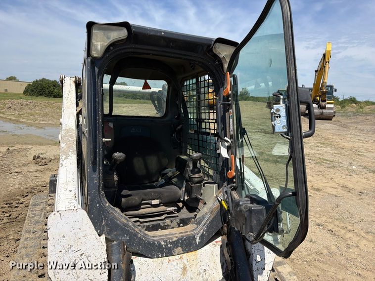 image for item FK5075 2019 Bobcat T595 tracked skid steer loader