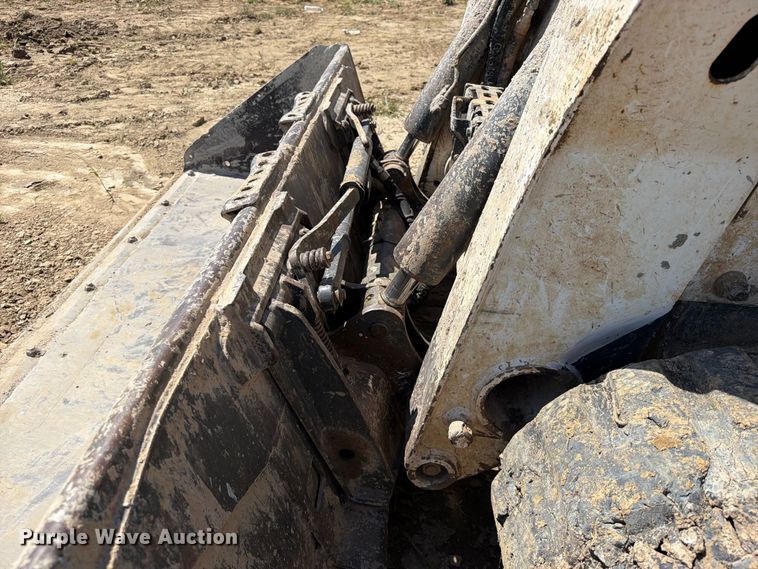 image for item FK5076 2021 Bobcat T740 tracked skid steer loader