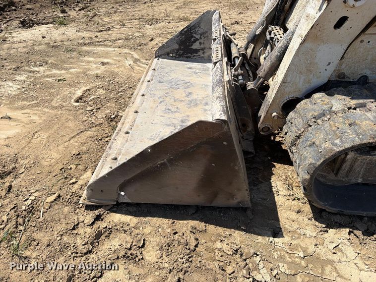 image for item FK5076 2021 Bobcat T740 tracked skid steer loader