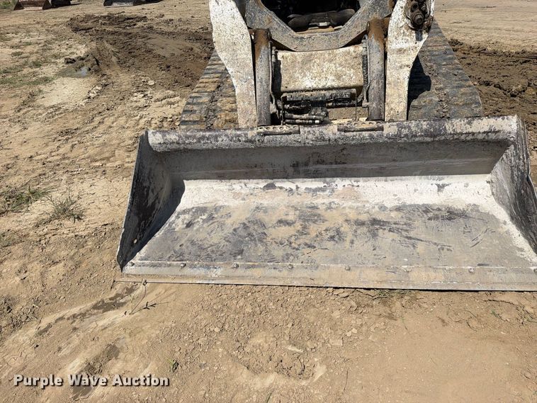 image for item FK5076 2021 Bobcat T740 tracked skid steer loader