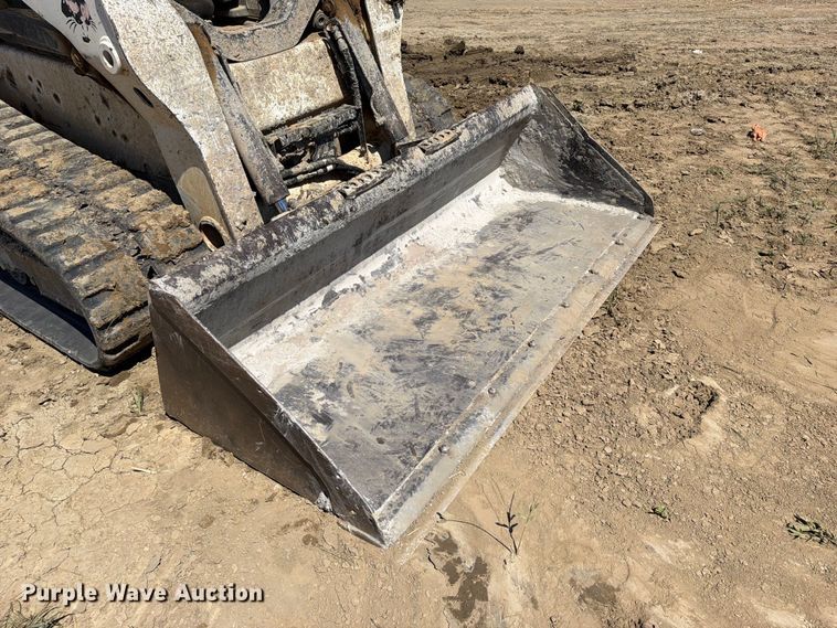 image for item FK5076 2021 Bobcat T740 tracked skid steer loader
