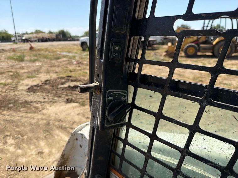 image for item FK5076 2021 Bobcat T740 tracked skid steer loader