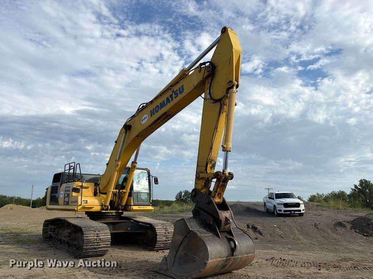 image for item FK5078 2013 Komatsu PC490LC-10 excavator