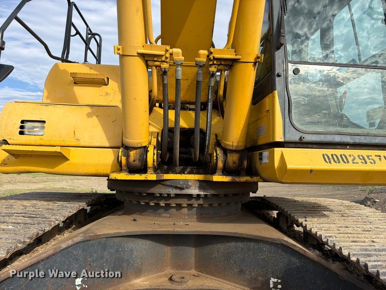 image for item FK5078 2013 Komatsu PC490LC-10 excavator