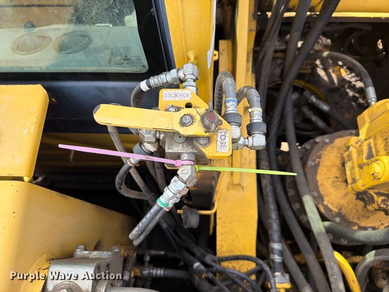 image for item FK5078 2013 Komatsu PC490LC-10 excavator