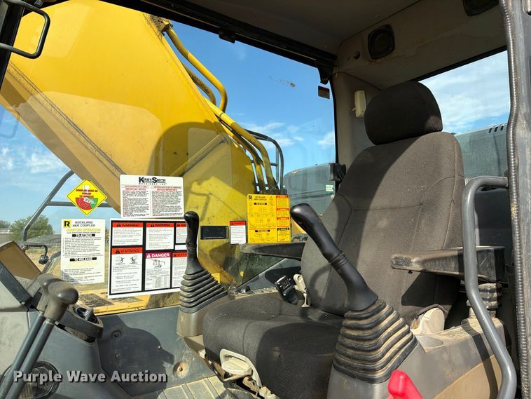 image for item FK5078 2013 Komatsu PC490LC-10 excavator