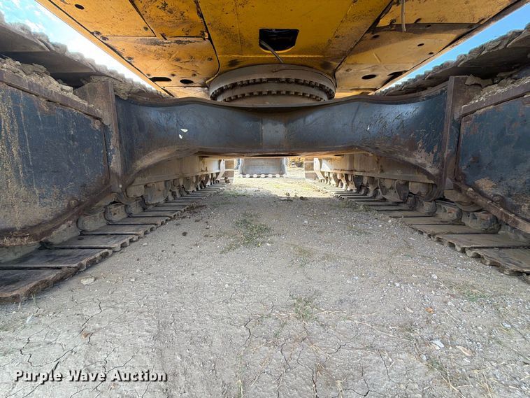 image for item FK5078 2013 Komatsu PC490LC-10 excavator