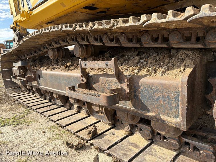 image for item FK5078 2013 Komatsu PC490LC-10 excavator