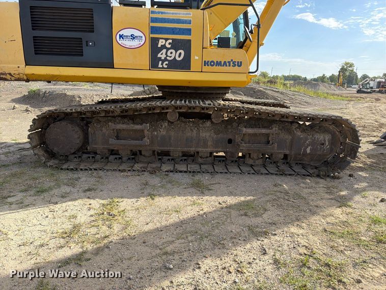 image for item FK5078 2013 Komatsu PC490LC-10 excavator