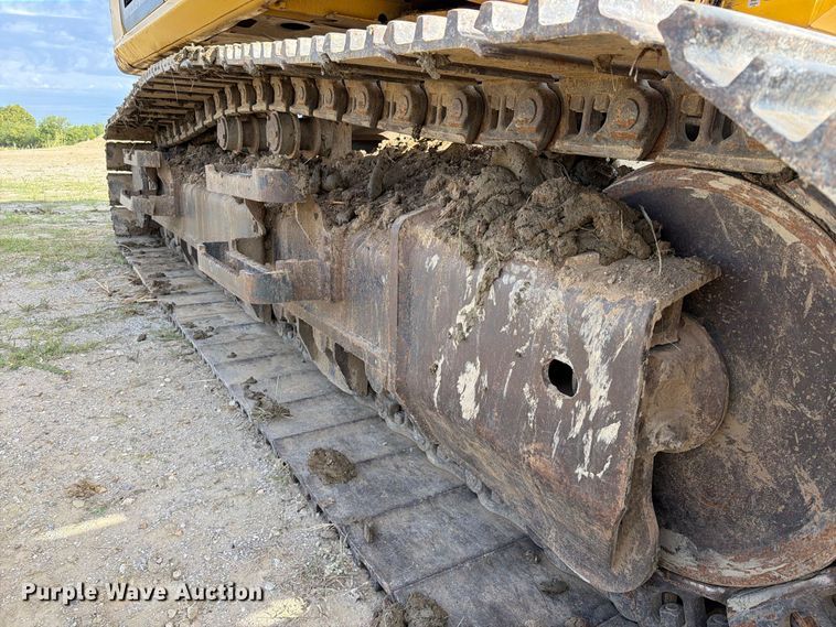 image for item FK5078 2013 Komatsu PC490LC-10 excavator