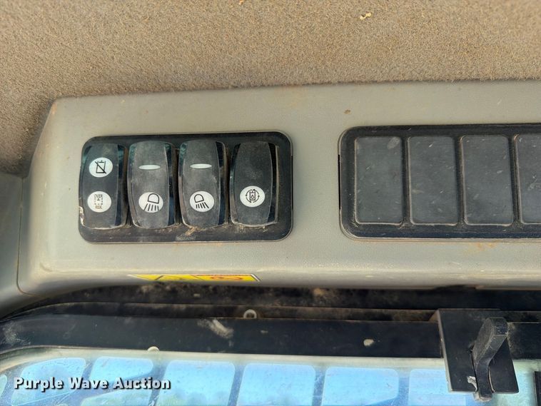 image for item FK5079 2016 Caterpillar 259D tracked skid steer loader