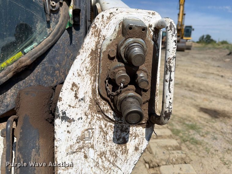image for item FK5080 2020 Bobcat T740 tracked skid steer loader