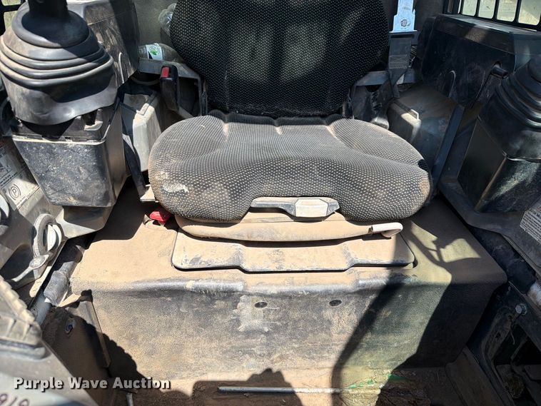 image for item FK5080 2020 Bobcat T740 tracked skid steer loader