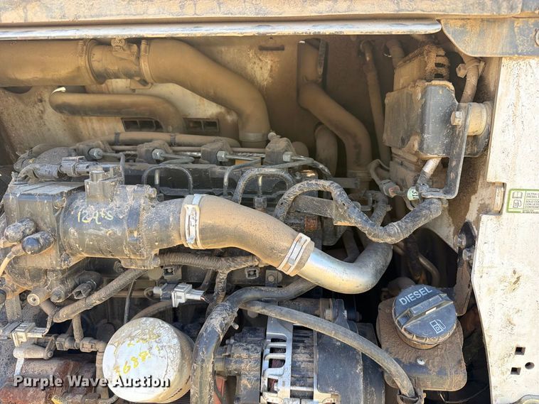 image for item FK5080 2020 Bobcat T740 tracked skid steer loader