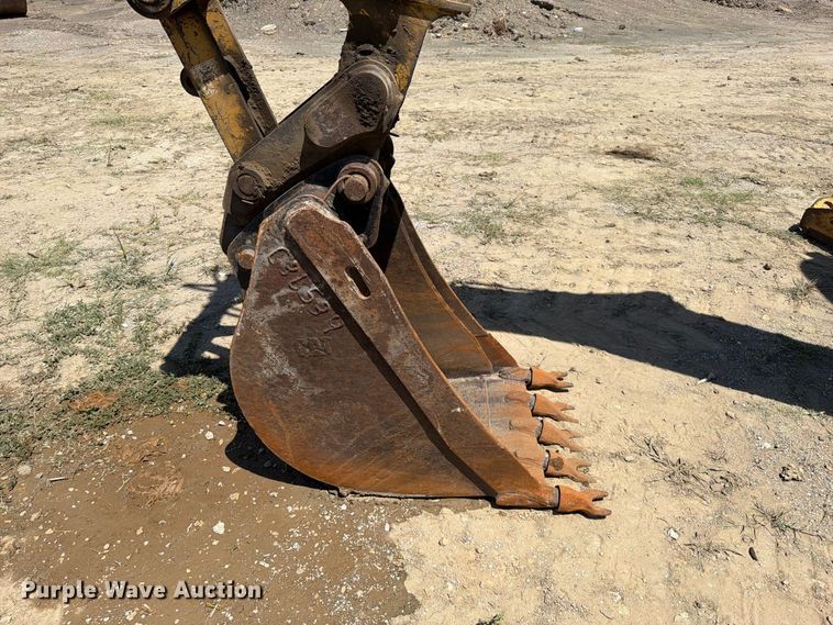 image for item FK5081 2013 Caterpillar 420F backhoe