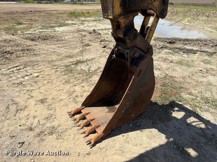 image for item FK5081 2013 Caterpillar 420F backhoe