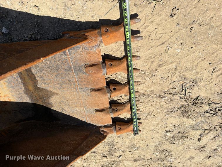 image for item FK5081 2013 Caterpillar 420F backhoe