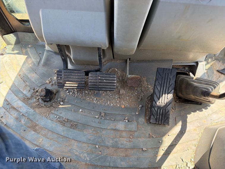 image for item FK5081 2013 Caterpillar 420F backhoe