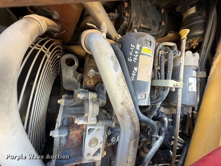 image for item FK5081 2013 Caterpillar 420F backhoe