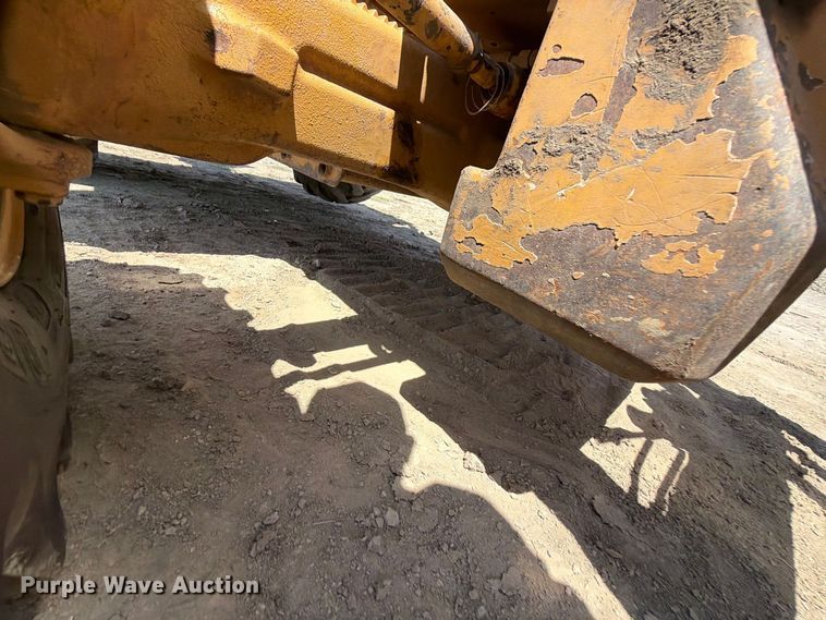 image for item FK5081 2013 Caterpillar 420F backhoe