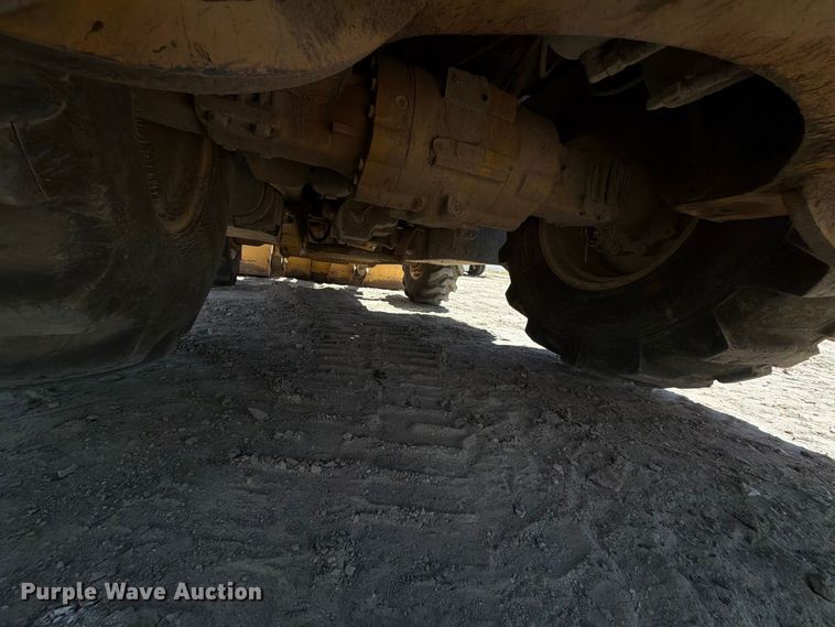 image for item FK5081 2013 Caterpillar 420F backhoe