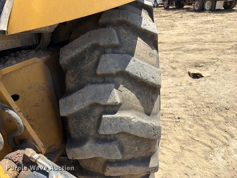 image for item FK5081 2013 Caterpillar 420F backhoe