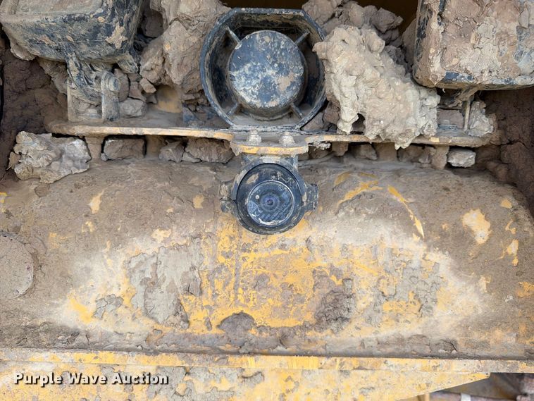image for item FK5082 2015 Caterpillar 725C articulated haul truck