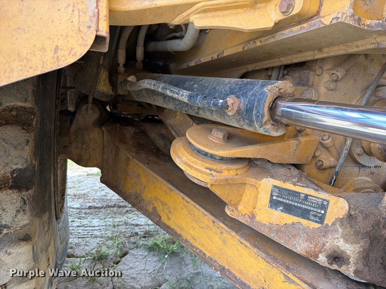 image for item FK5082 2015 Caterpillar 725C articulated haul truck