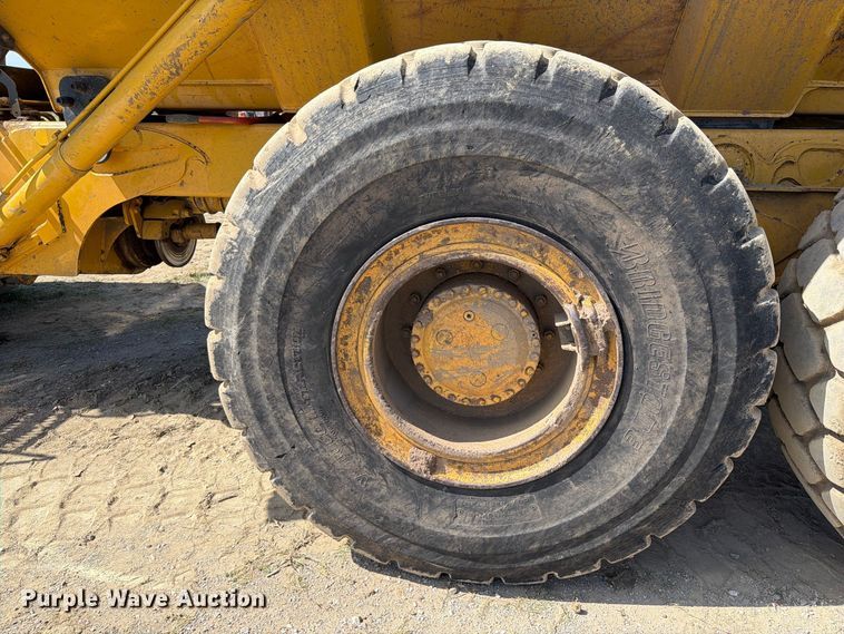 image for item FK5083 2006 John Deere 300D articulated haul truck