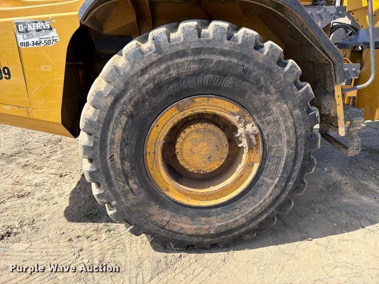 image for item FK5083 2006 John Deere 300D articulated haul truck