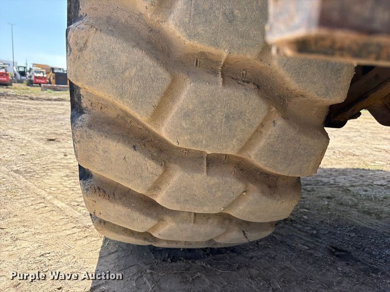 image for item FK5083 2006 John Deere 300D articulated haul truck