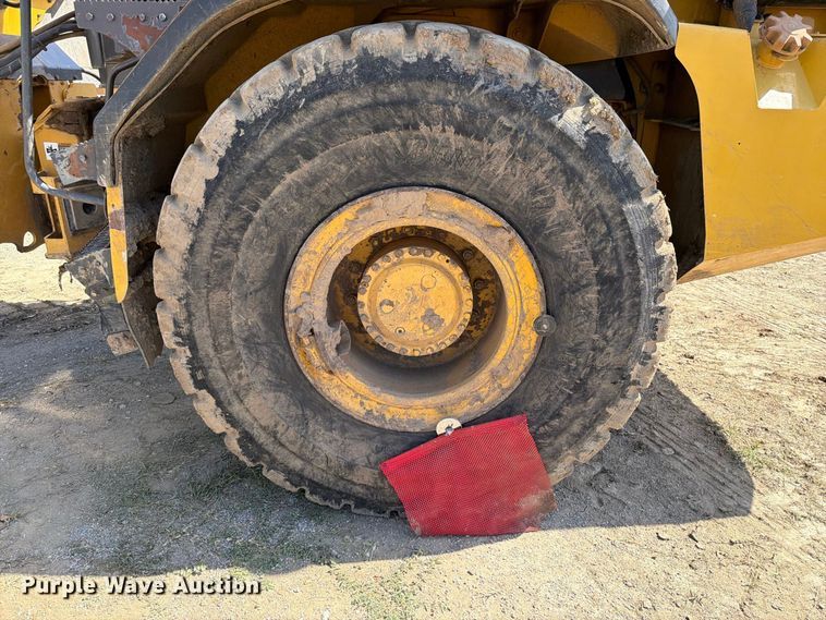 image for item FK5083 2006 John Deere 300D articulated haul truck