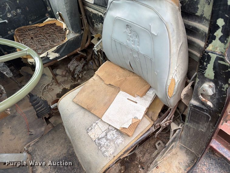 image for item FK5084 1971 Mack R685 water truck