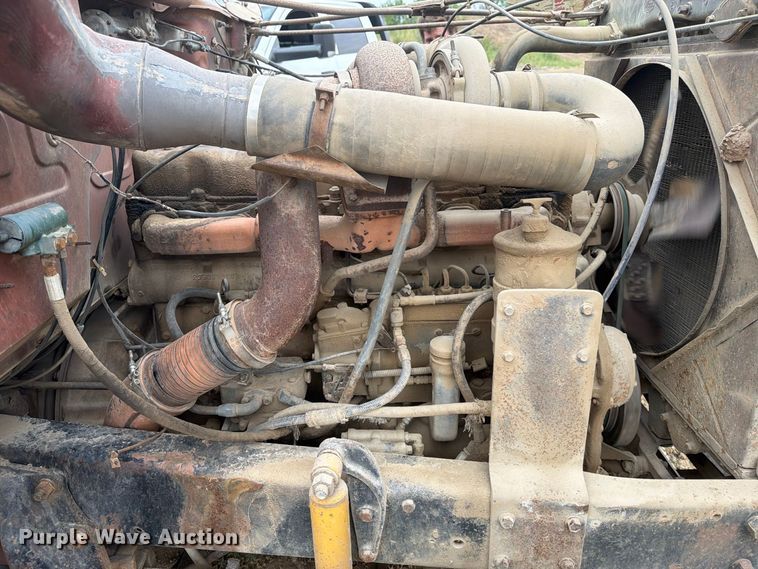 image for item FK5084 1971 Mack R685 water truck