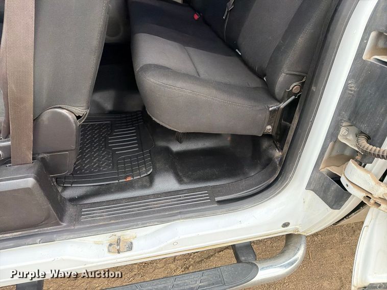 image for item FK5086 2013 Chevrolet Silverado 2500HD Ext. Cab pickup truck