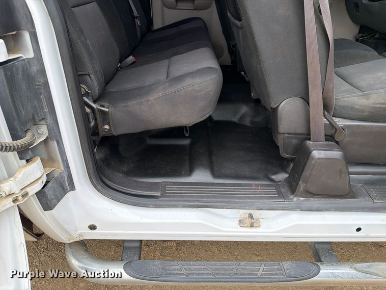 image for item FK5086 2013 Chevrolet Silverado 2500HD Ext. Cab pickup truck