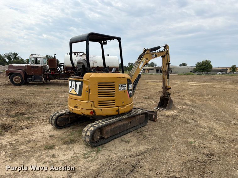 image for item FK5087 2012 Caterpillar 303.5E CR mini excavator